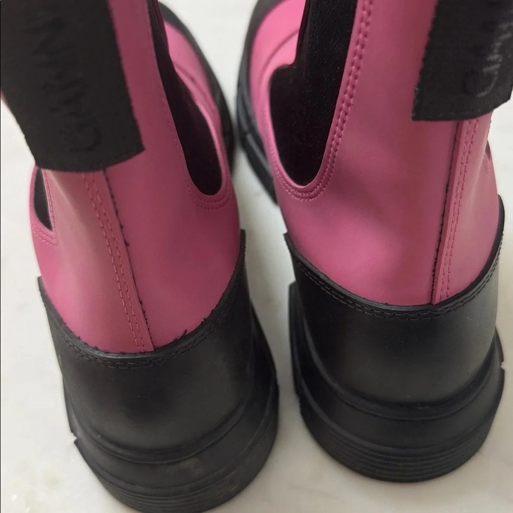 Ganni Women Retro City Pink Black Rubber Chelsea Boots